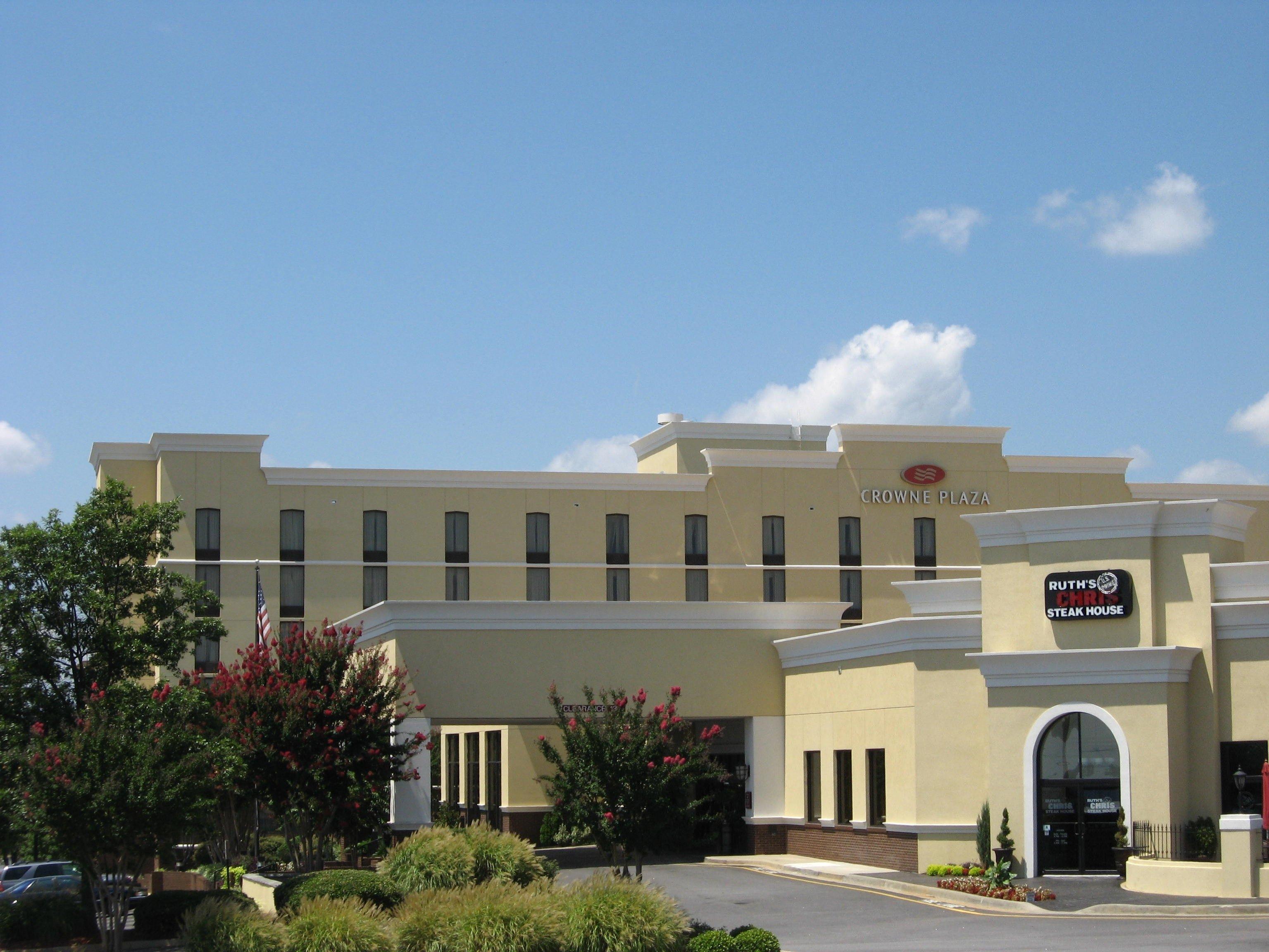 Crowne Plaza Greenville By Ihg Exterior photo