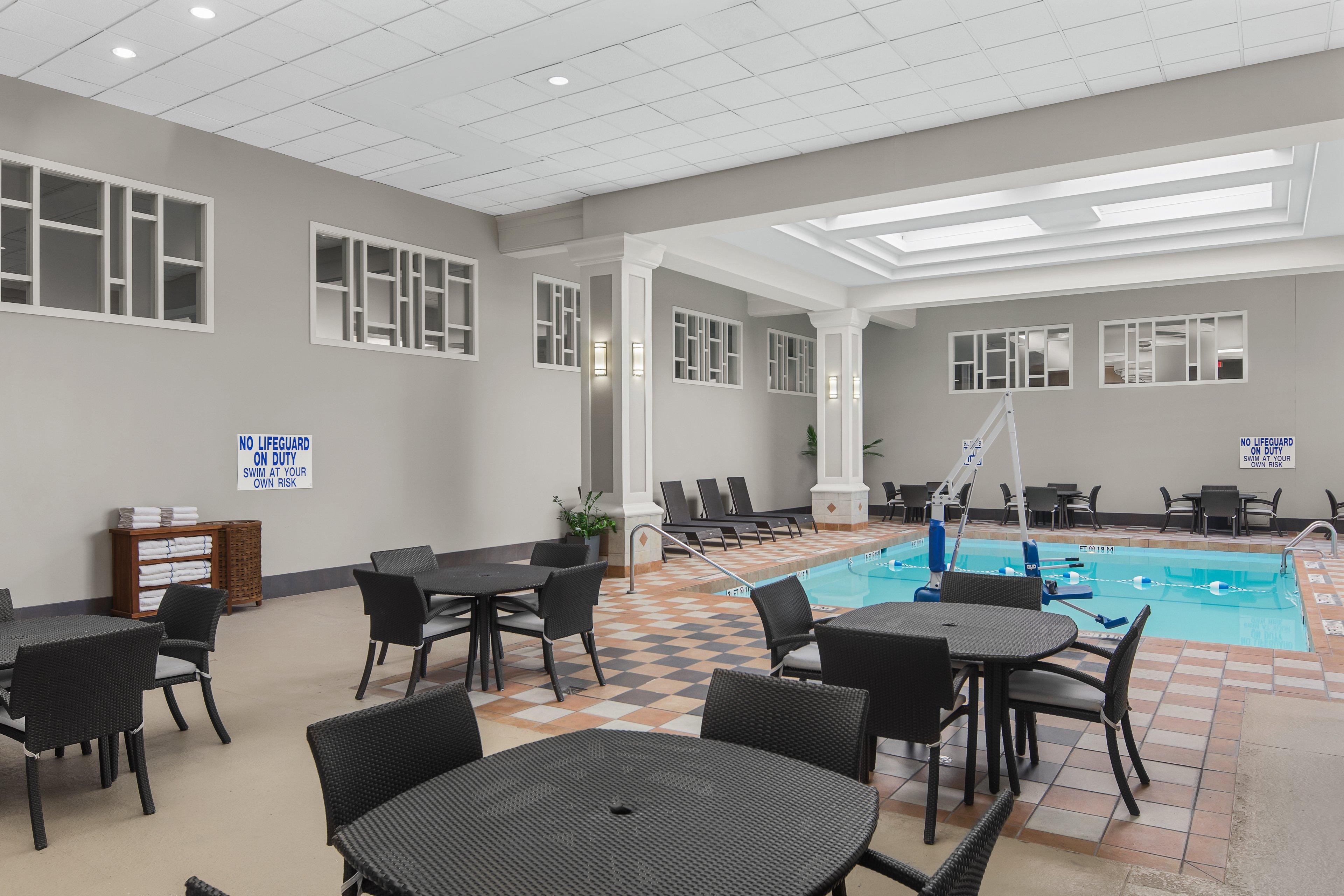 Crowne Plaza Greenville By Ihg Exterior photo