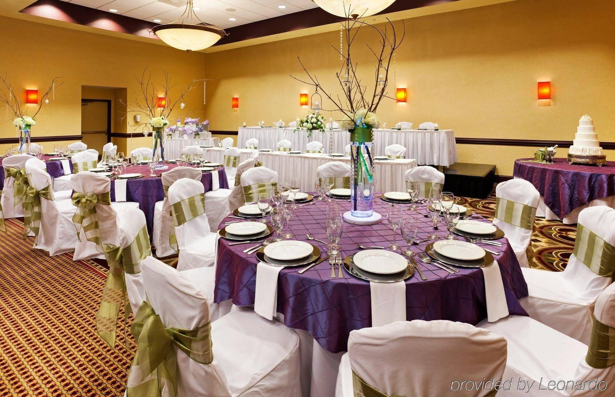 Crowne Plaza Greenville By Ihg Exterior photo